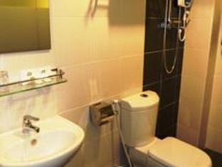เอท เดย์ บูติค โฮเต็ล แอดเมาท์ออสติน Hotel ยะโฮร์บาห์รู ภายนอก รูปภาพ